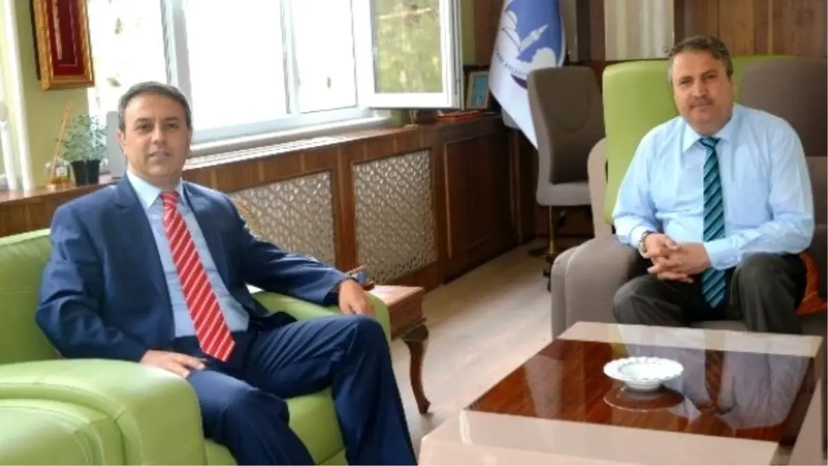 Cumhuriyet Başsavcısı Şimşek\'ten Başkan Çerçi\'ye Ziyaret