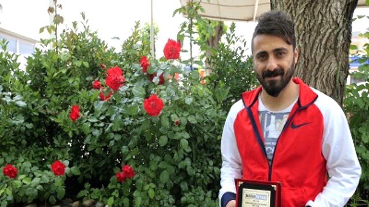 DB Belediyespor\'un Parlayan Yıldızı Abdullah Çetin