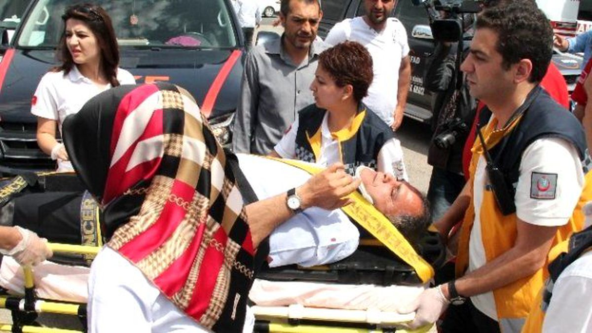 Elazığ\'da Trafik Kazası: 3 Yaralı