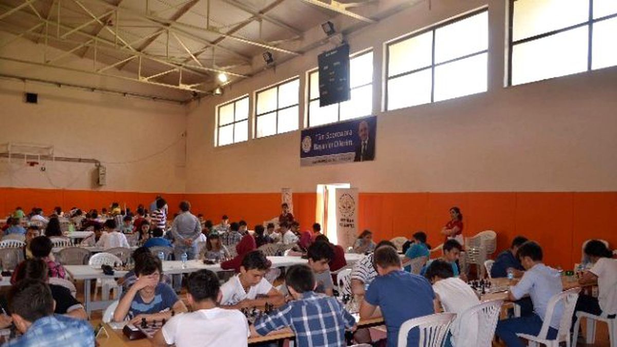 Erenler\'de Satranç Heyecanı