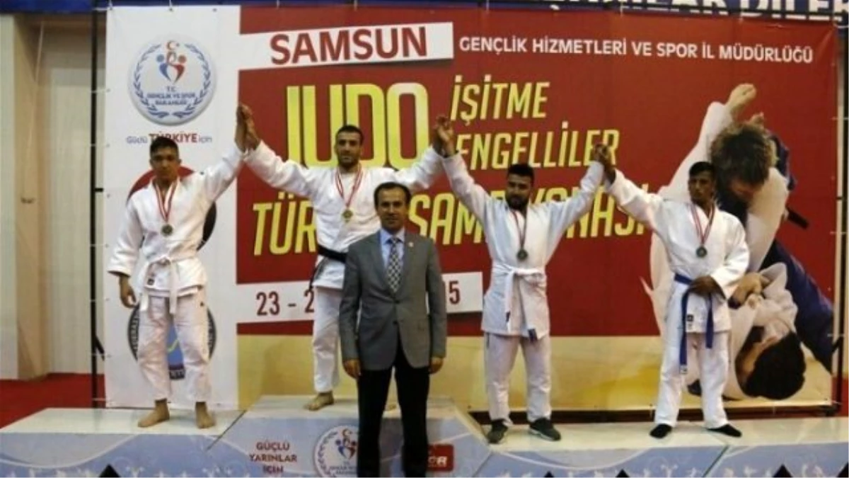Erkan Esenboğa Türkiye Şampiyonu Oldu