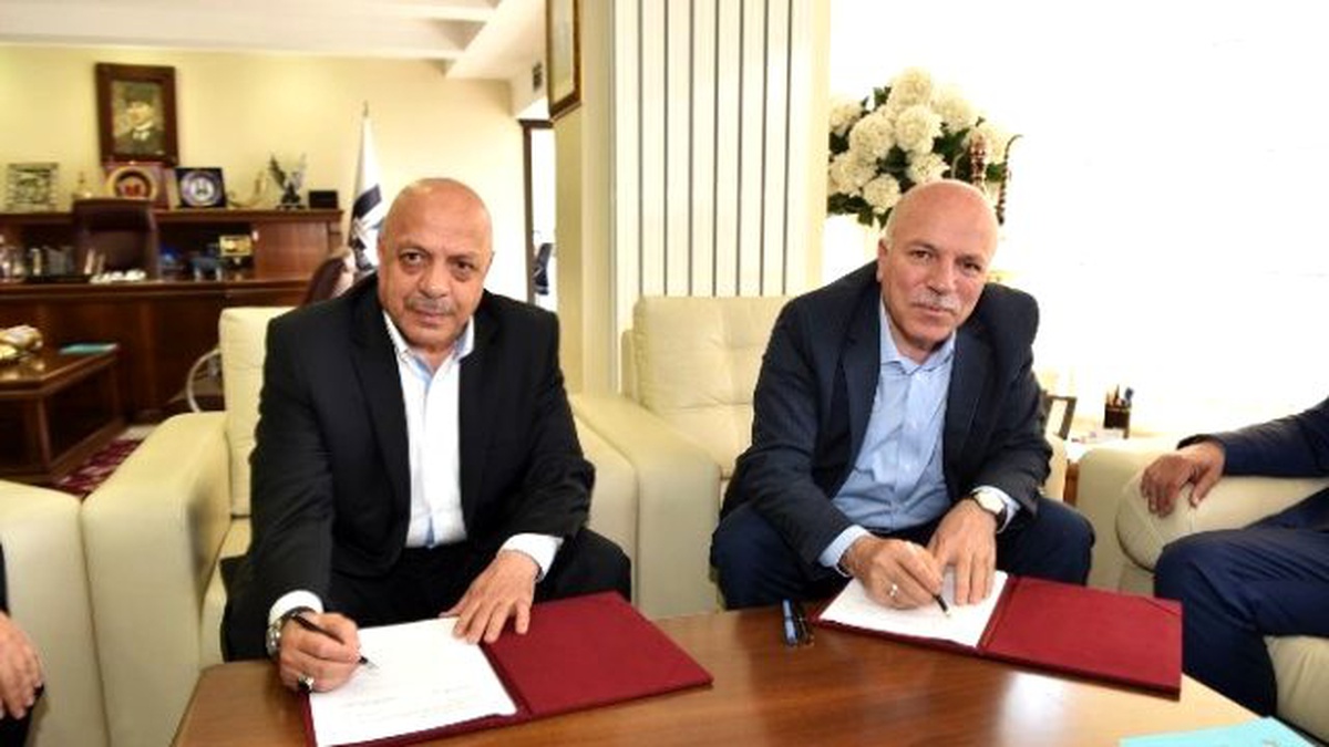 Erzurum Büyükşehir Belediyesi\'nde Toplu Sözleşme Mutluluğu