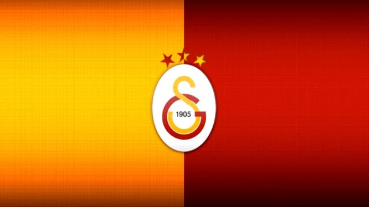 Galatasaray\'ın Şampiyonluk Tişörtleri Ortaya Çıktı