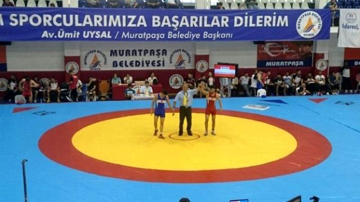 Güreşte Milli Gurur