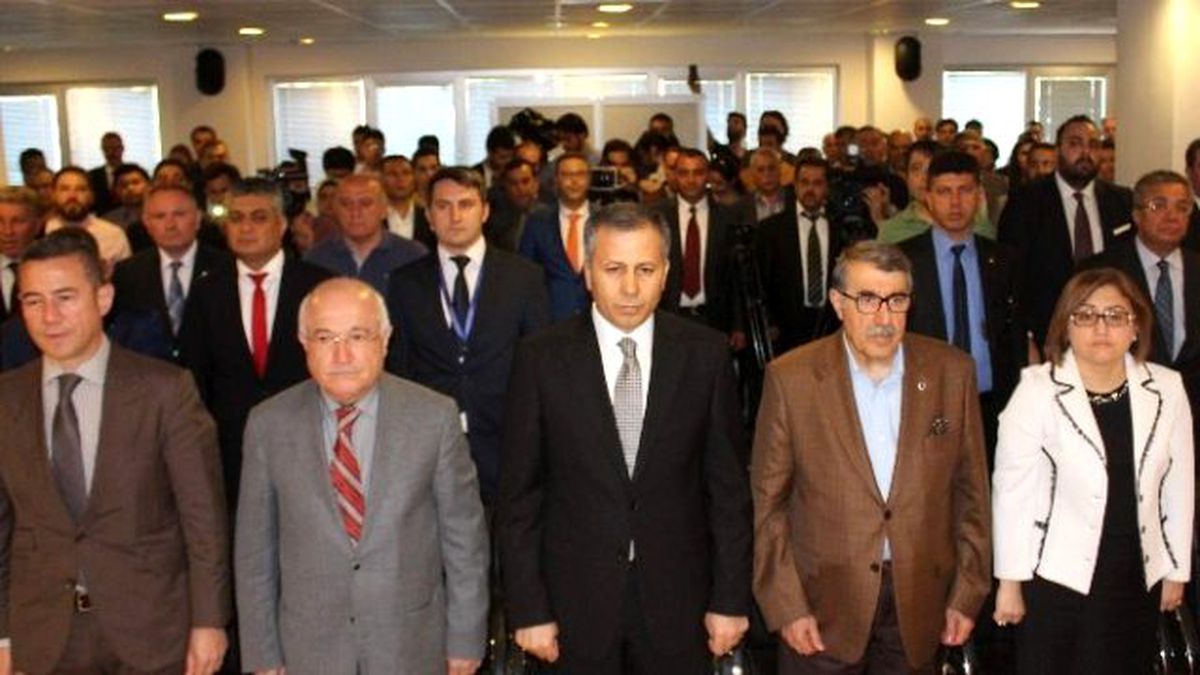 Halı Fuarı, TBMM Başkanı Çiçek\'in Katılımıyla Açıldı