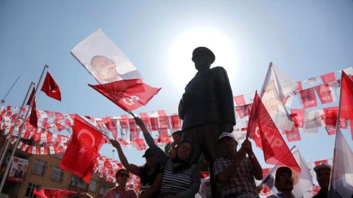 Kılıçdaroğlu: Davutoğlu Erdoğan İçin, Kılıçdaroğlu Halk İçin Çalışır (2)