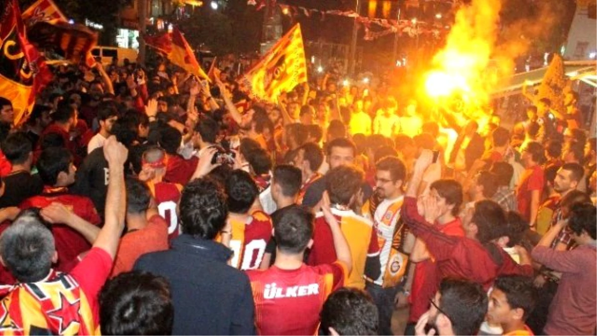 Konya\'da Galatasaray Coşkusu