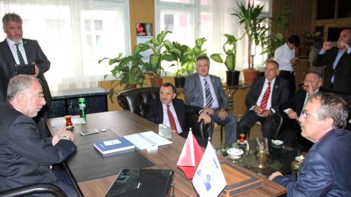 Merkez Parti Genel Başkanı Karslı, Erzurum\'da