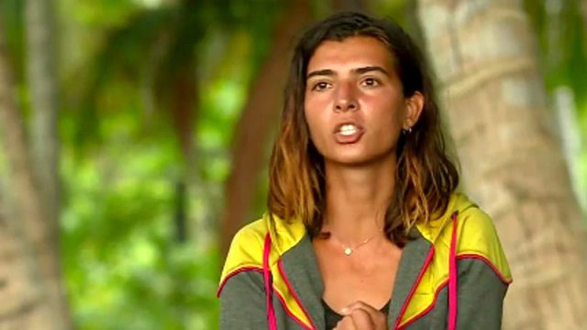 Merve Açlıktan Dert Yandı: \'Birbirimizi Kesip Yiyeceğiz!\'
