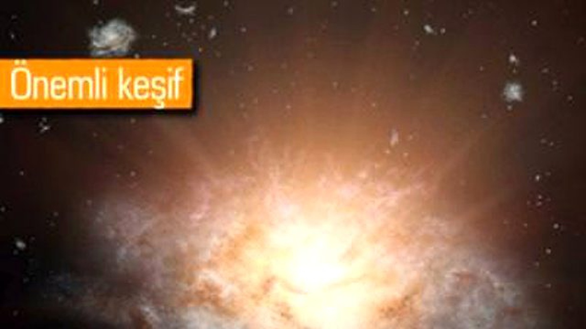 Nasa, Güneş\'ten 300 Trilyon Kat Parlak Galaksi Keşfetti