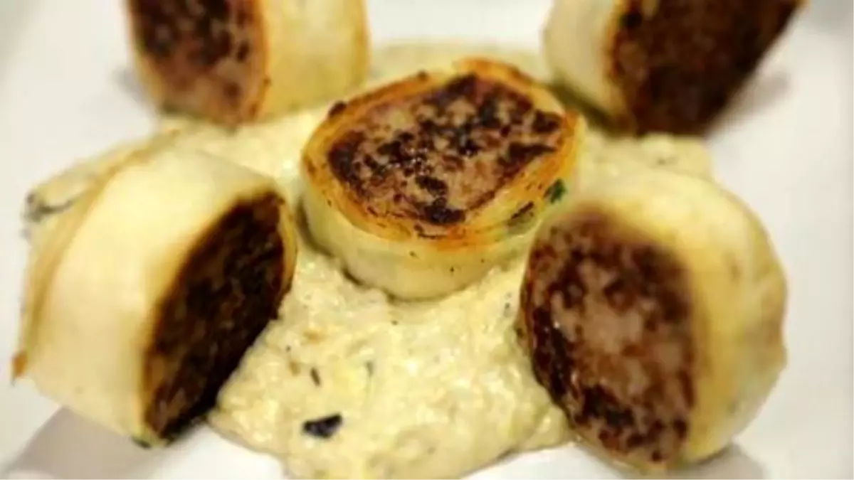 Rumeli Köftesi Nasıl Yapılır?