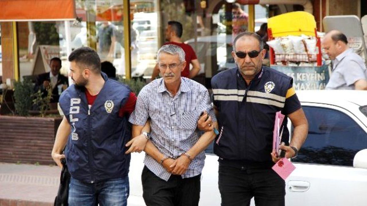 Tefeciye Borçlanınca Kurusıkı ile Banka Soymaya Kalktı