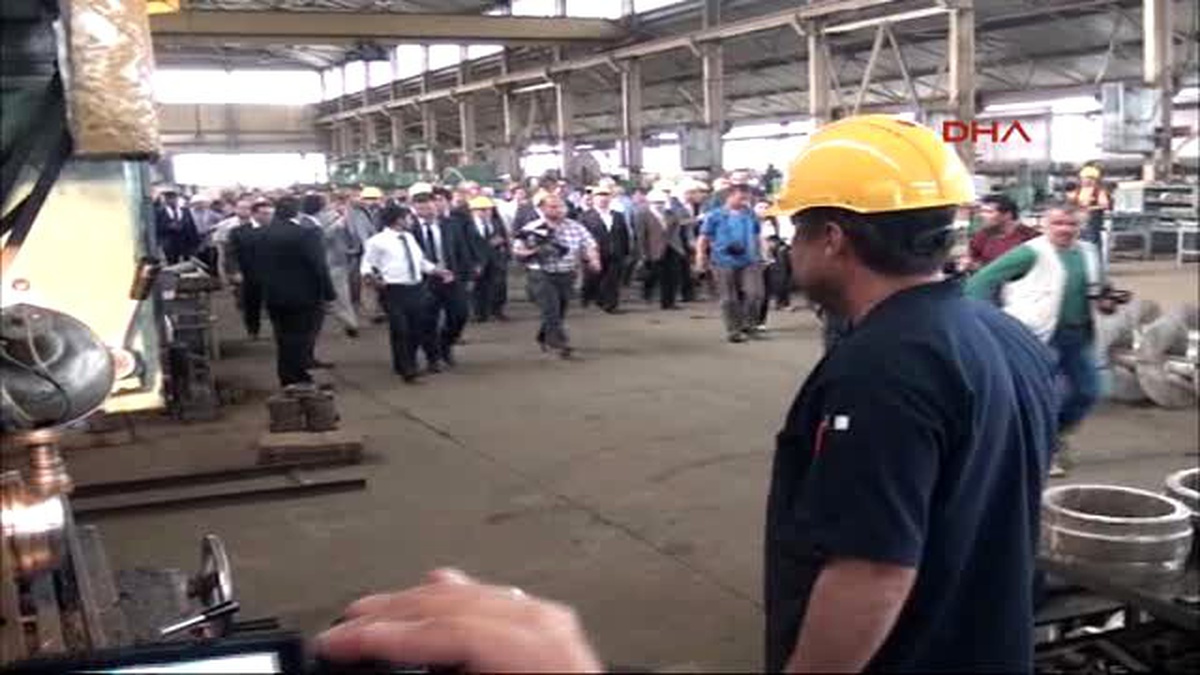 Tokat - Bakan Yılmaz, Engellilere Akülü Araç Dağıttı