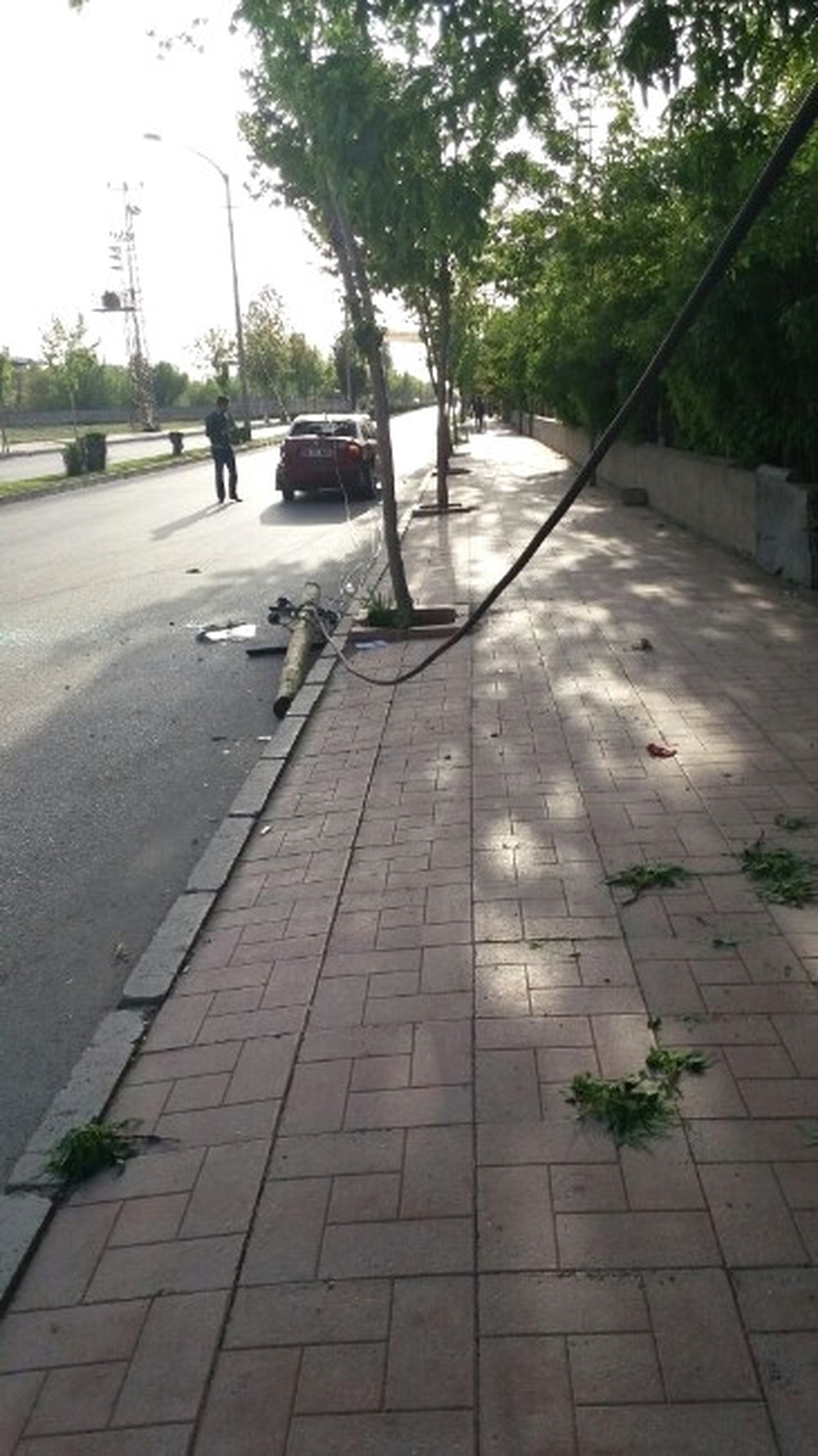 Trafik Işıkları Olmayan Kavşak, Tehlike Saçıyor
