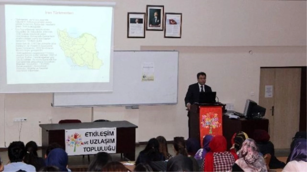Ünlü Türkmen Şairi Mahtumkulu Firaki Selçuk\'ta Anıldı