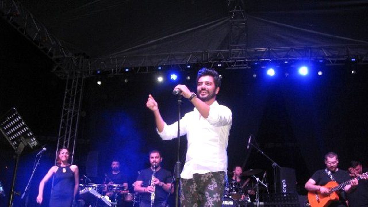 Yusuf Güney Tokat\'ta Hayranlarını Coşturdu