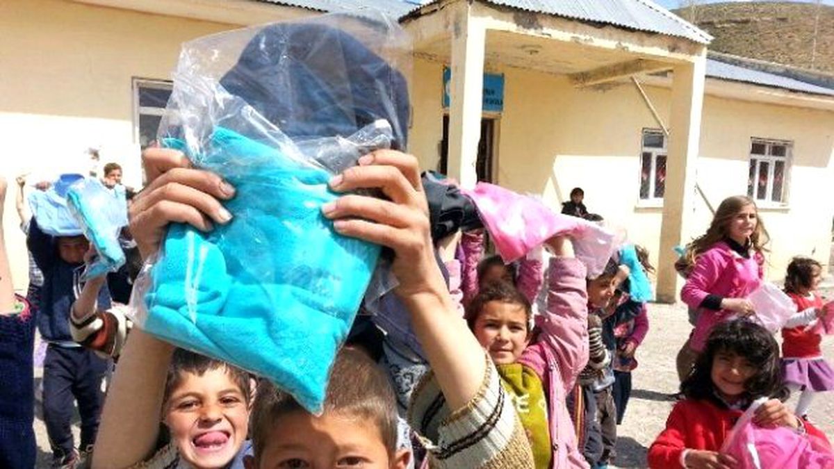 Ankara\'dan Başkale\'ye Uzanan El