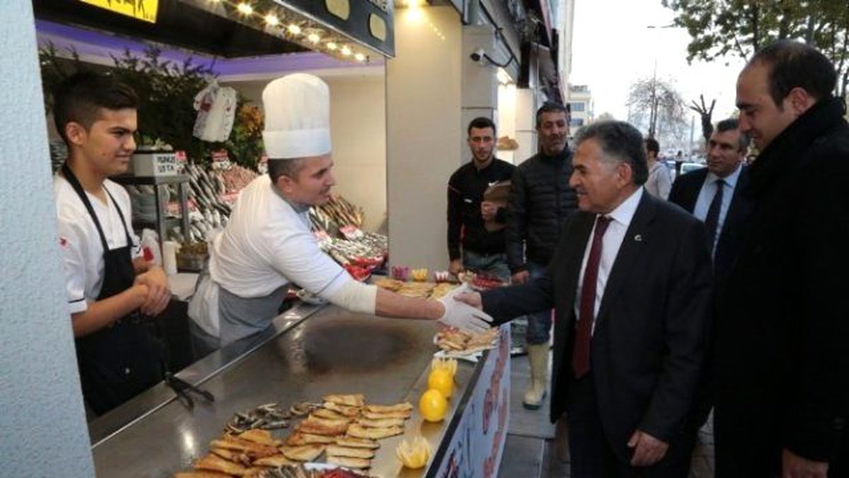 Balıkçılar Sokağı Hayırlı Olsun Sosyal Yaşama Renk Katıyor