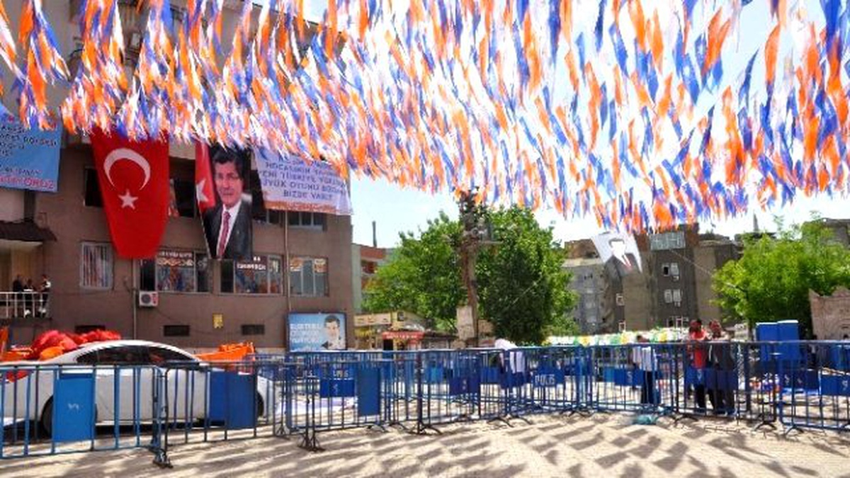 Başbakan İçin Şırnak\'ta Hazırlıklar Sürüyor