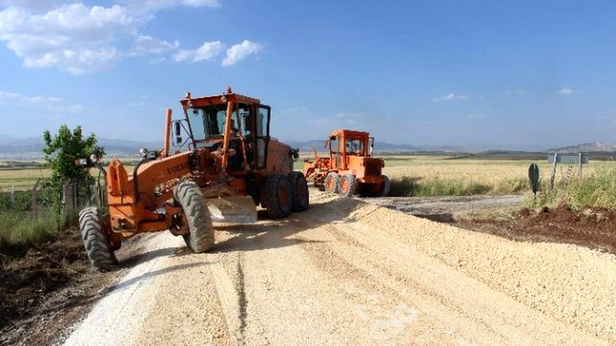 Bozhöyük Grup Yolu Yapılıyor