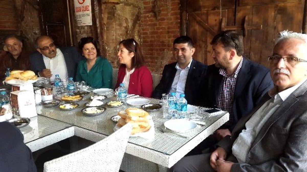 Ceritoğlu; Büro Memur-sen Üyeleriyle Buluştu