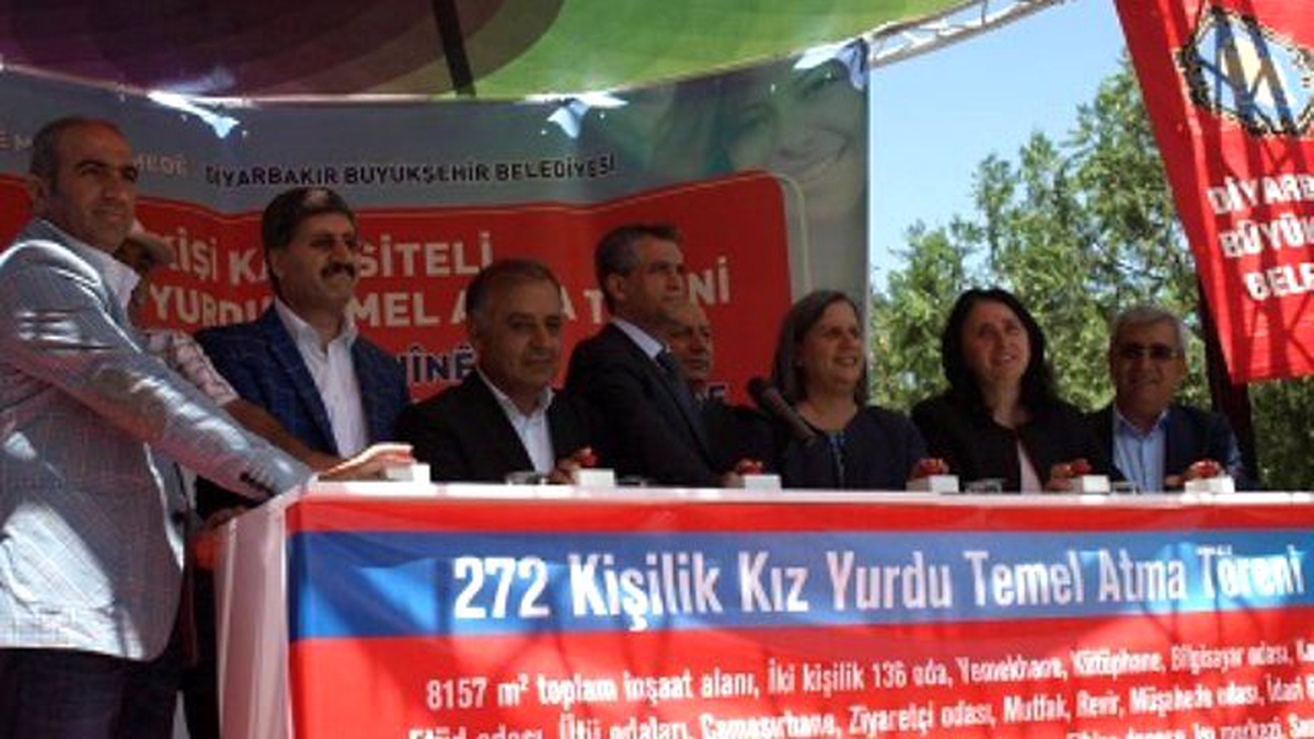 Diyarbakır Büyükşehir Belediyesinden Kız Öğrencilere Yurt