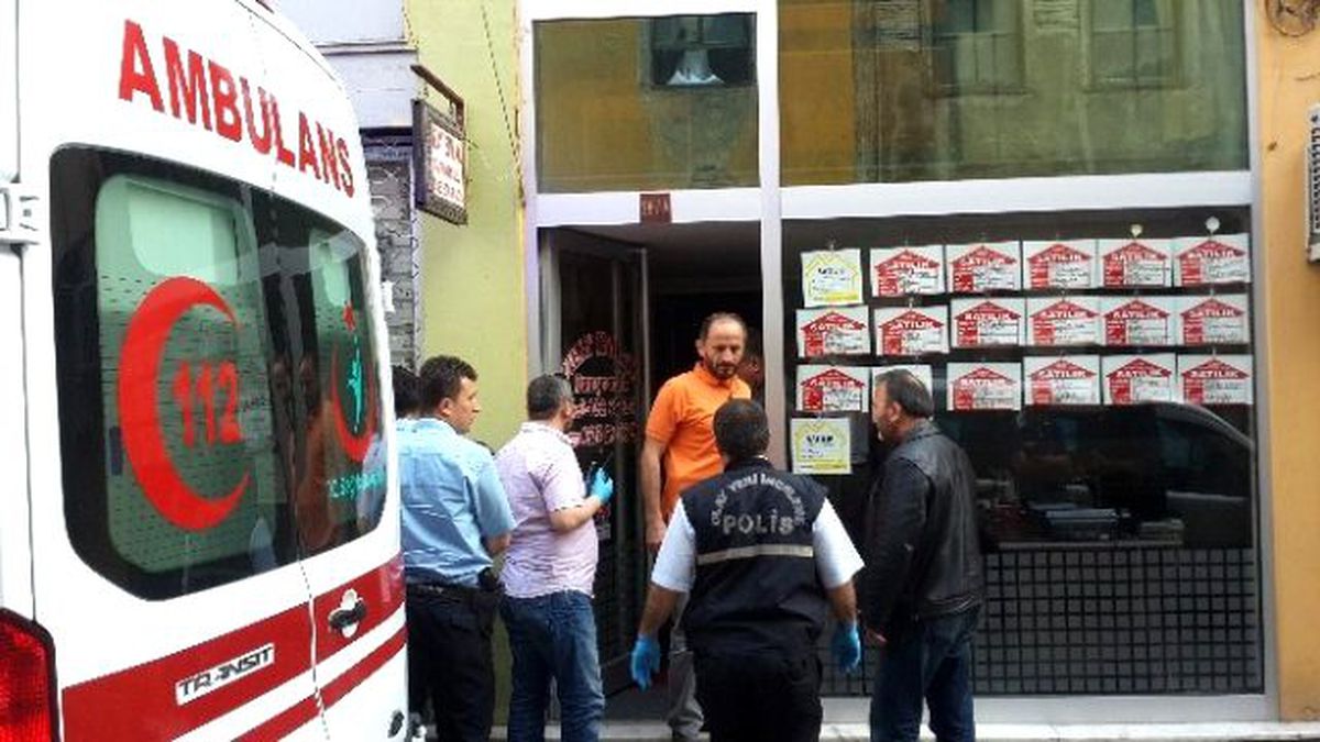 Emlakçı, İş Yerinde İntihar Etti