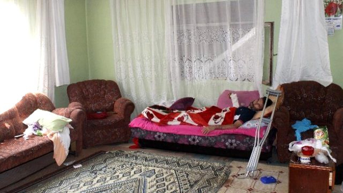 Geçirdiği İş Kazası Sonrası Yatağa Mahkum Kalan Bir Kişi Yardım Bekliyor