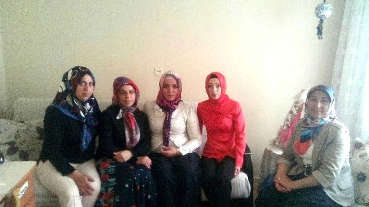 Hatice Özgevrek: Kadınlar Mücadelecidir