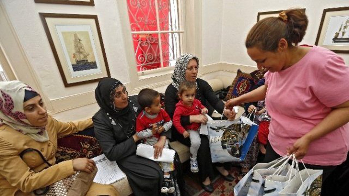 Konak\'ta Minikler Diş Taramasından Geçti
