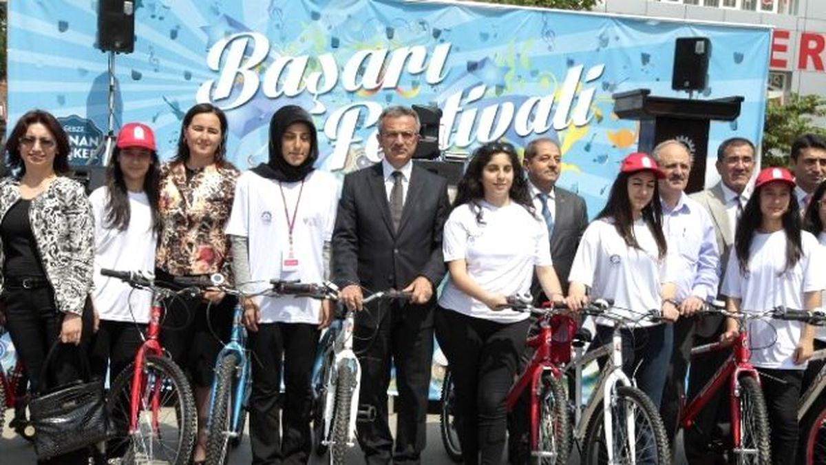 Köşker Bir Günde Üç Açılışa İmza Atıyor