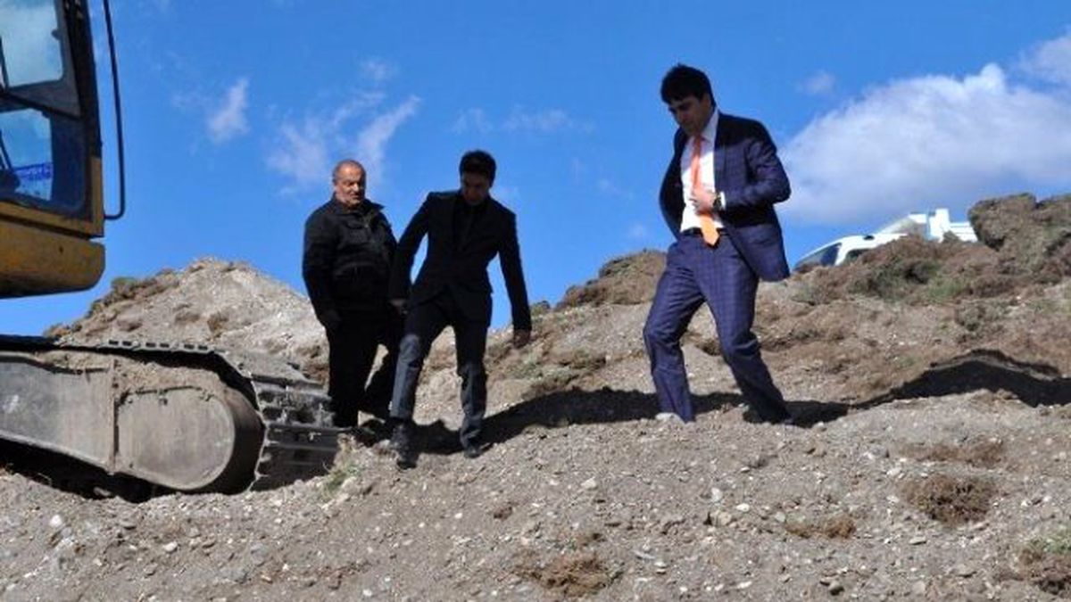 Köy Yollarında Çalışmalar Devam Ediyor