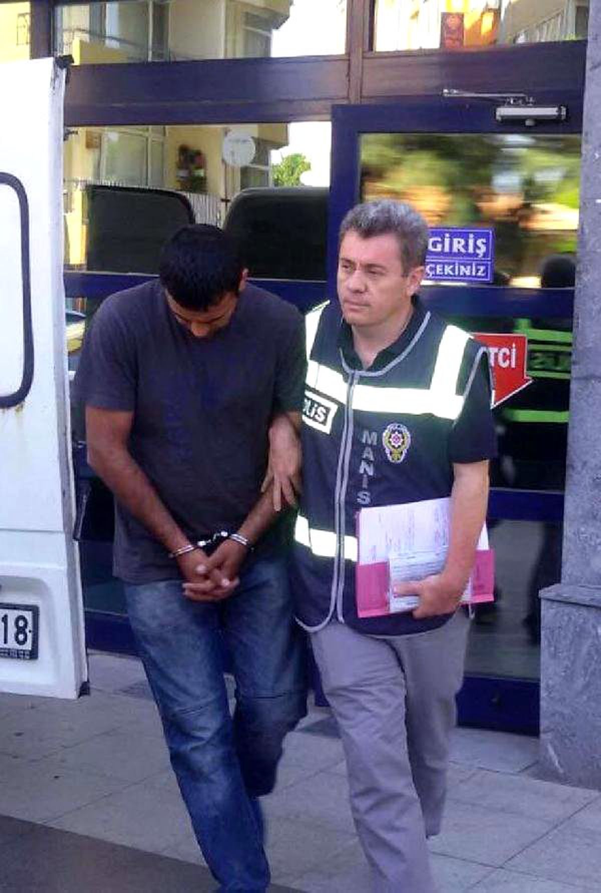 Manisa\'da Sahte Para Operasyonu