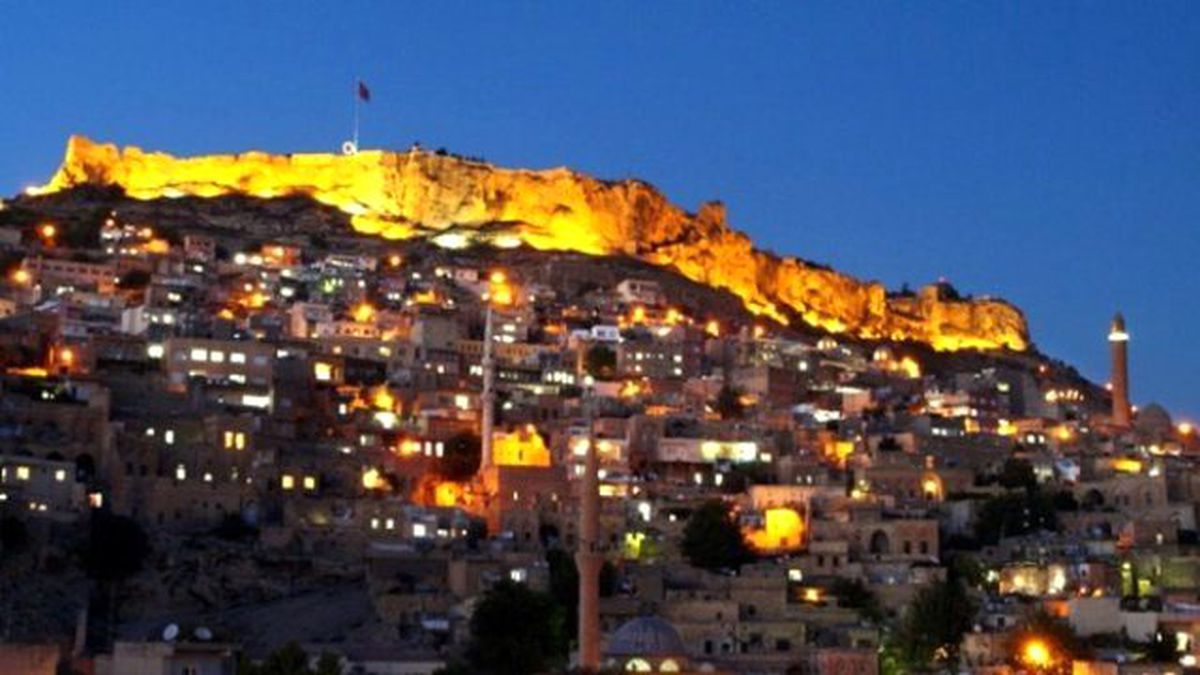 Mardin Kalesi Aydınlandı