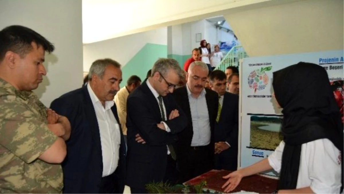 Tercan Anadolu Lisesi Tübitak 4006 Bilim Fuarı Açılışı Yapıldı