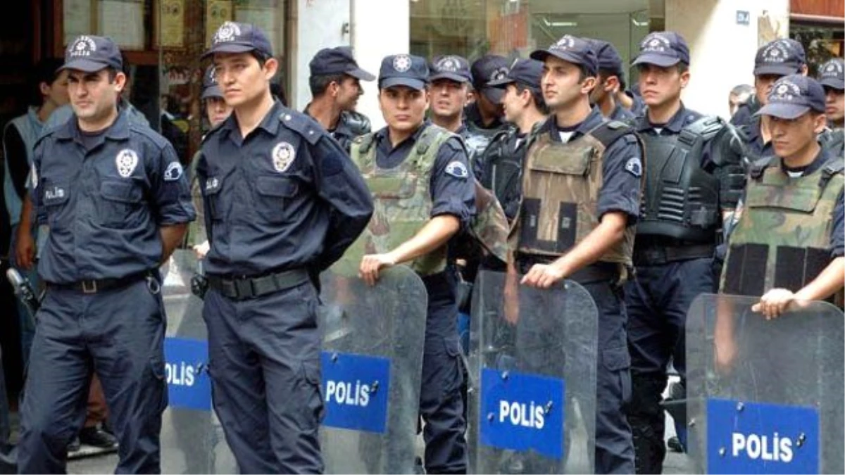 7 Haziran\'da İstanbul\'da 40 Bin Polis Görev Yapacak
