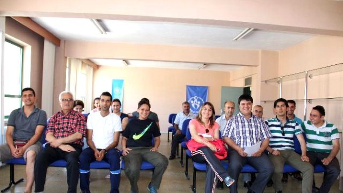Antrenör ve Hakemlere İlk Yardım Eğitimi
