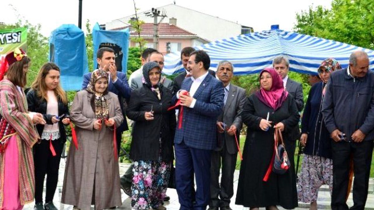 Bakan Güllüce Şehit Anneleriyle Toplu Açılış Yaptı