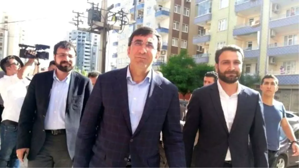 Bakan Yılmaz, Ziyaretlerini Sürdürüyor