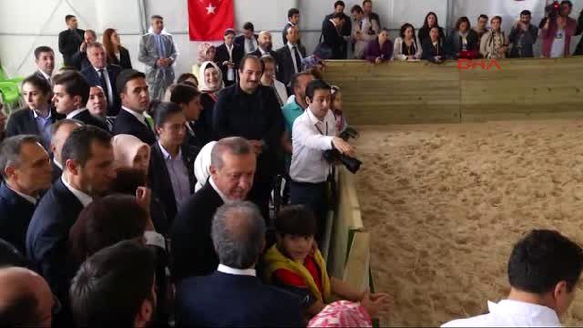 Cumhurbaşkanı Erdoğan, Arap Atı Tanıtım ve Hippoterapi Merkezi ile Tigem İşletmeleri\'ndeki...