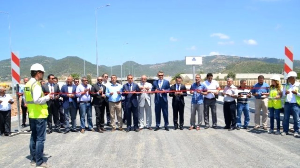 Gazipaşa Alanya Havalimanı Alt Geçidi Törenle Açıldı