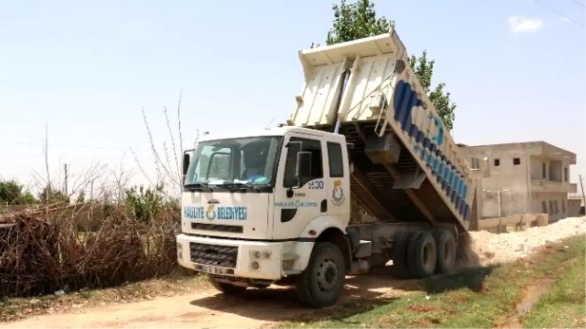 Haliliye Belediyesi\'nden Yol Yapım Çalışmaları