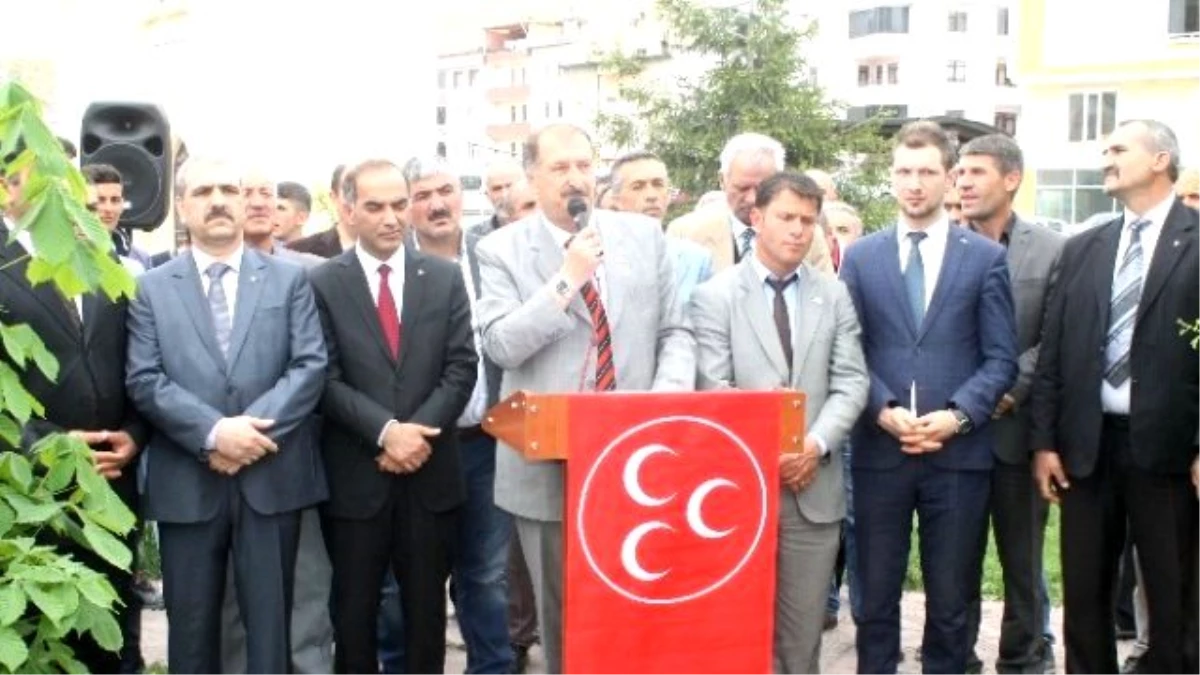 MHP Bayburt İl Başkanı Burç, Ak Partili Aday Naci Ağbal\'ı Eleştirdi