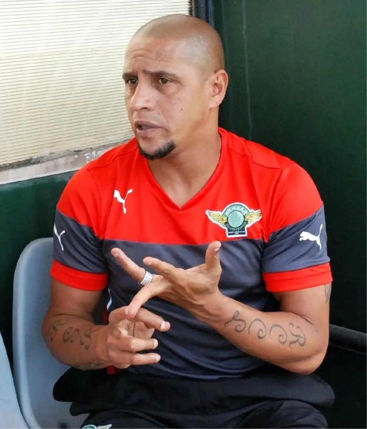 Akhisar\'da, Roberto Carlos Bilmecesi