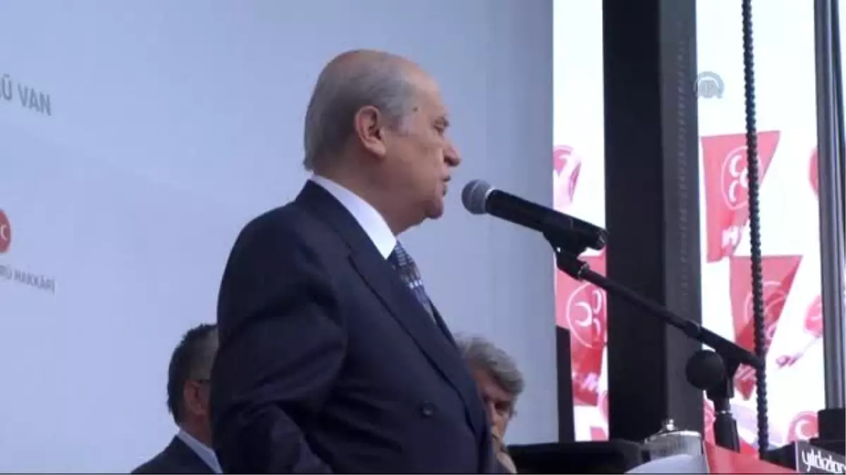 Bahçeli: "Erdoğan, Tarafsızlığı Peynir Ekmek Gibi Yemiş Bitirmiştir"