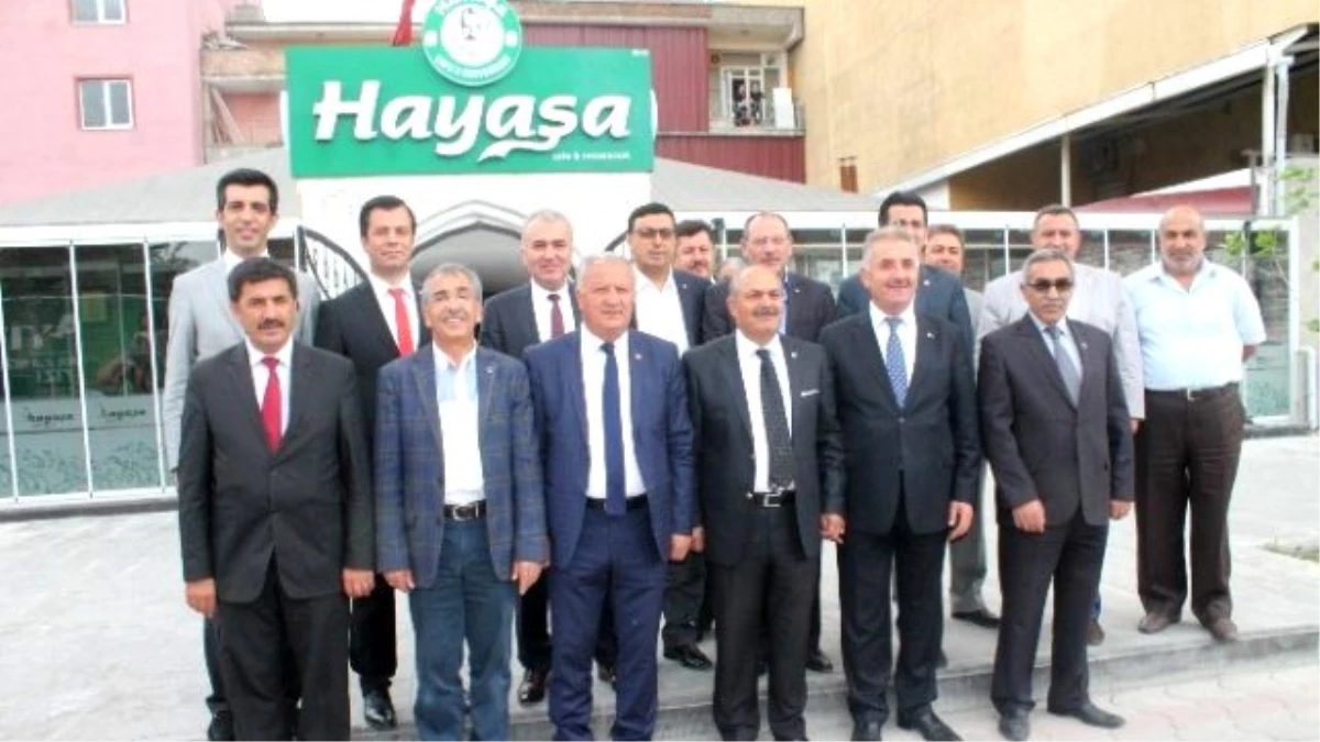 Erzincan Esnaf Odaları Birliği Parti Teşkilatları ile Buluştu