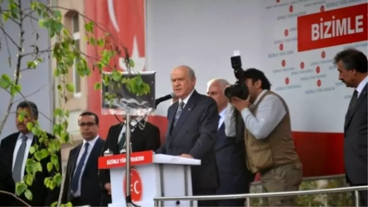 MHP Genel Başkanı Bahçeli Trabzon\'da