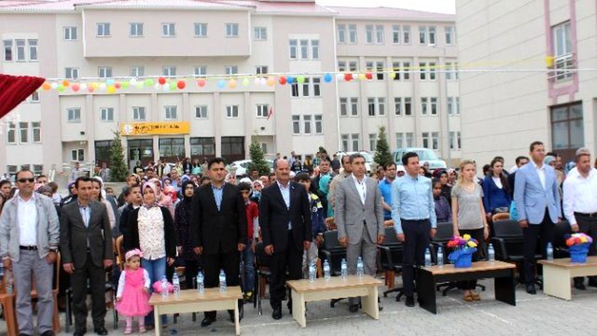 Miniklerin Yılsonu Coşkusu