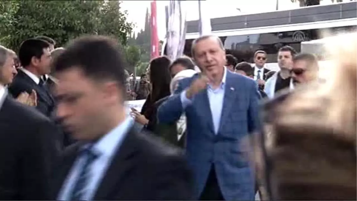 Erdoğan: "Bunların Bizleri Gelip Karşılayıp Karşılamaması, Hiç Önemli Değil"