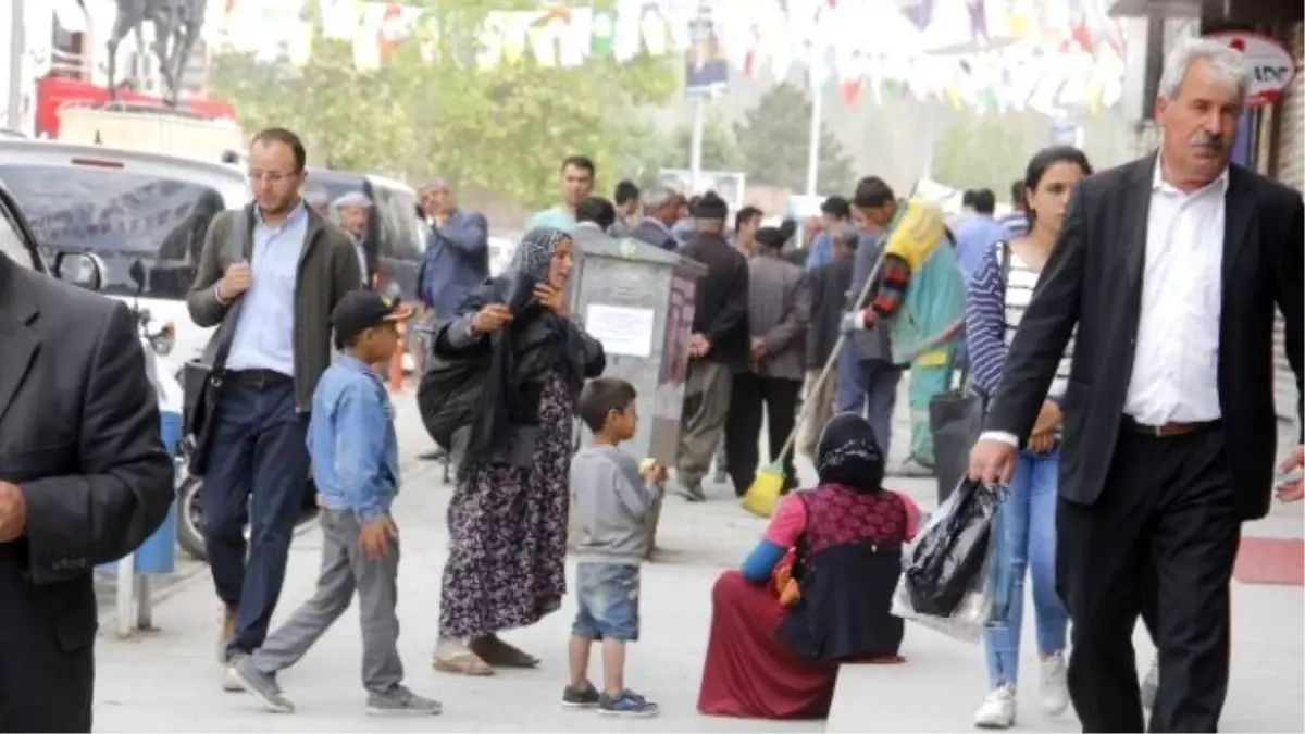 Hakkari\'de Dilenci Sorunu